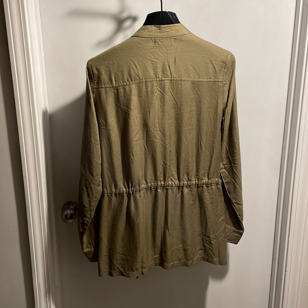 Women’s Jacket - Picture 4 of 4